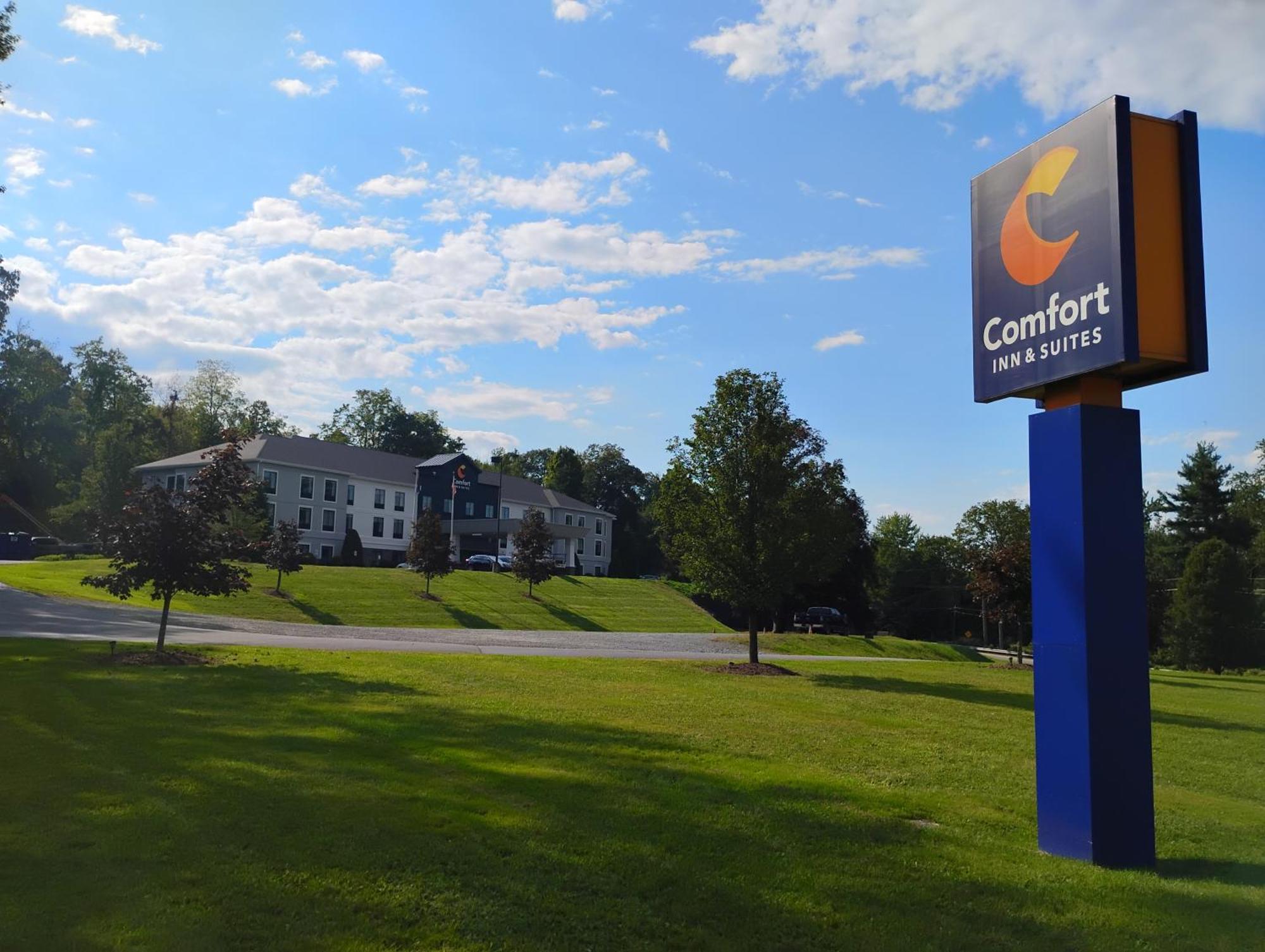 Comfort Inn & Suites Tunkhannock Ngoại thất bức ảnh