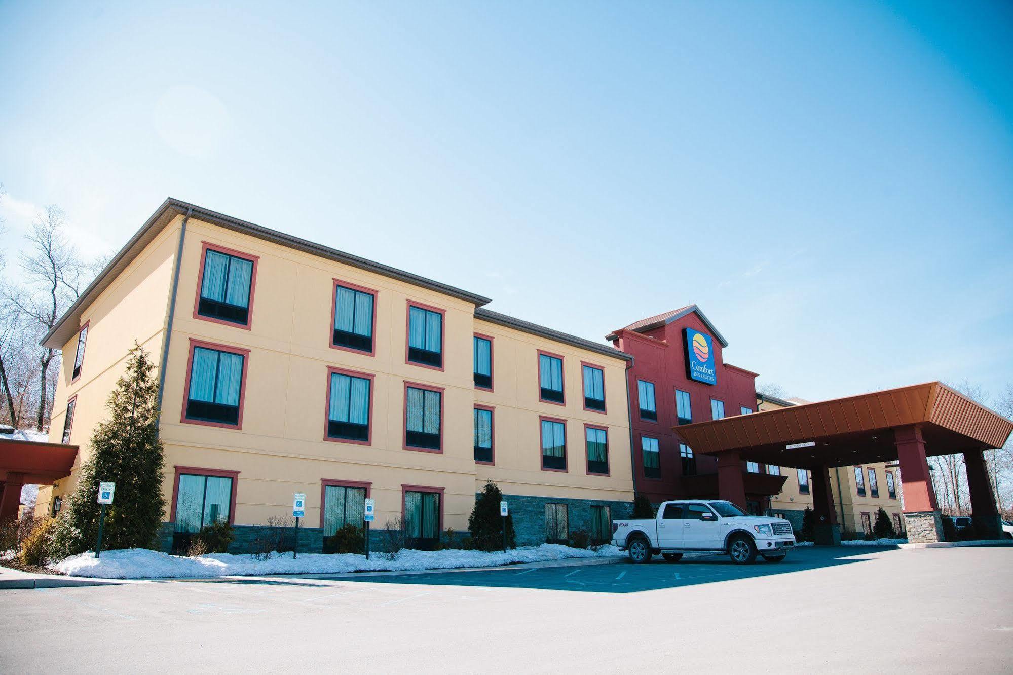 Comfort Inn & Suites Tunkhannock Ngoại thất bức ảnh